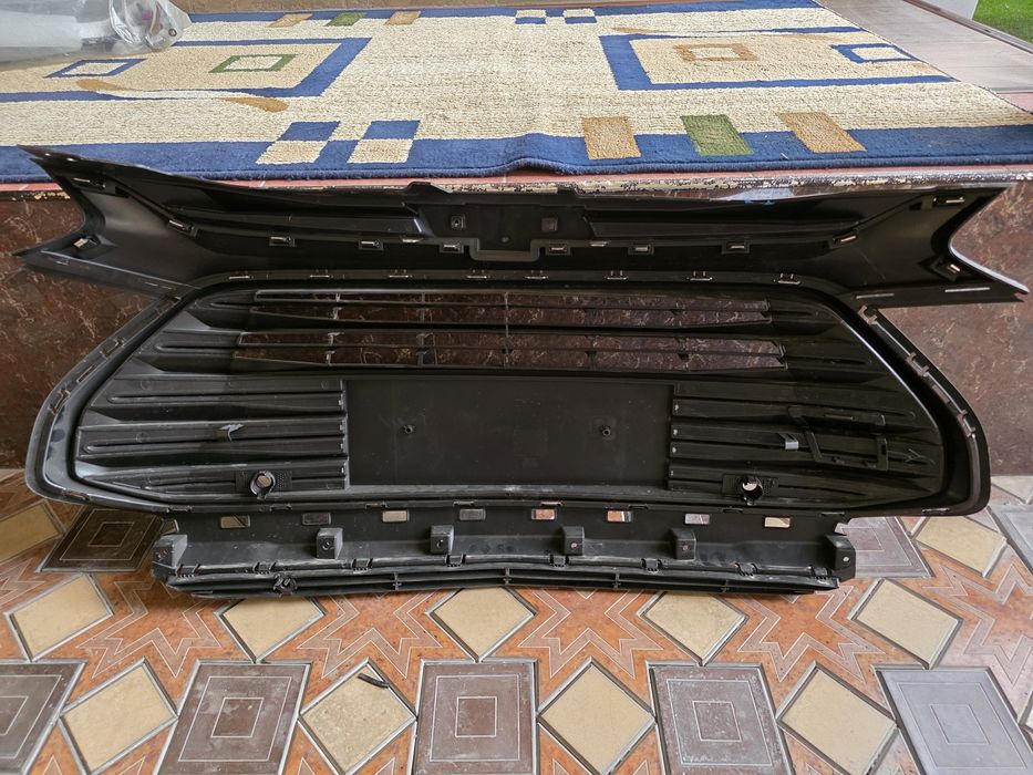 Tracker-2 Premier облицовка,орка бампер деталлари сотилади.