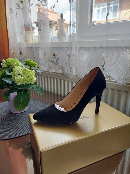 Pantofi Guban piele întoarsă