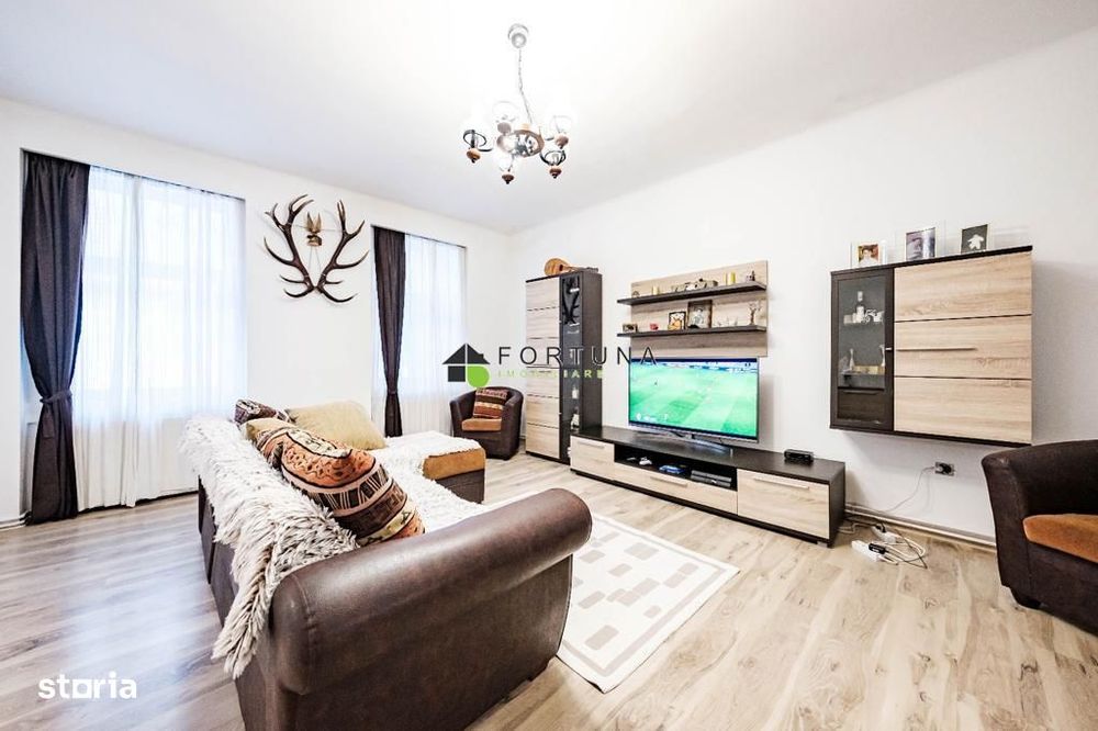 Apartament 3 camere in casa, Centrul Civic — fotografia 1