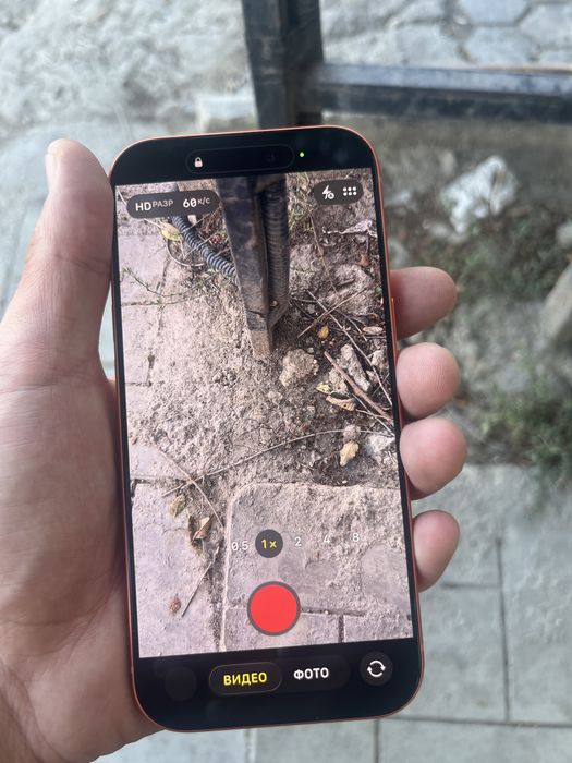 iphone 17 pro в отличном состояний