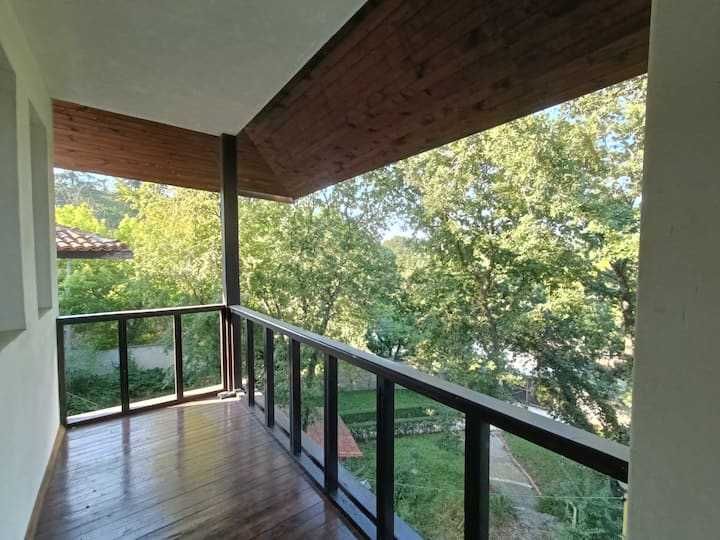 Дава се под наем Къща в Варна, Морска градина - 100 кв.м за 663 € - Снимка #15