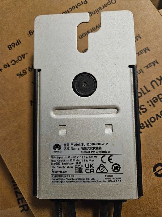 Vand 6 Optimizatoare fotovoltaice Huawei Sun 2000 - 600 W - P