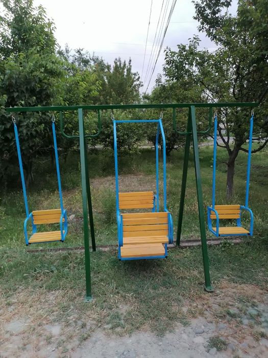 Bolalar mebeli. Shkaf. Stol stul. Gorka. Kachila. Karovat va boshqa