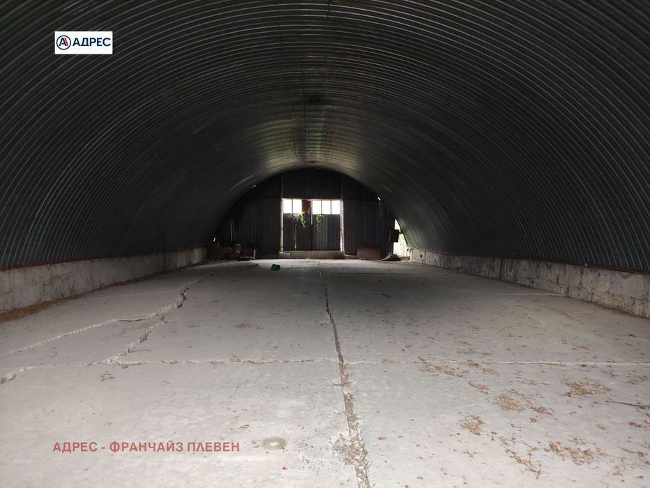 Продава се Склад в Плевен, Кайлъка - 6168 кв.м за 244 €/кв.м - Снимка #10