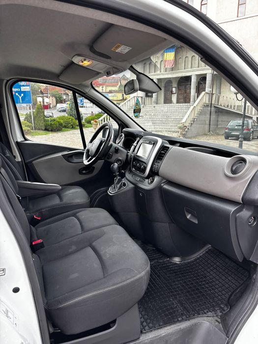 RENAULT Trafic 2016 — imagine 3