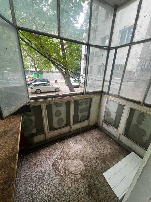 Продава се Тристаен апартамент в Пловдив, Кючук Париж - 93 кв.м за 12366 €/кв.м - Снимка #10