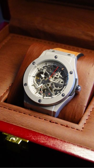 Часы механические