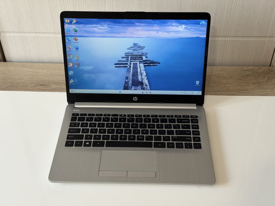 HP 14-cf2504sa, i5-10210U, 8GB RAM, 240GB