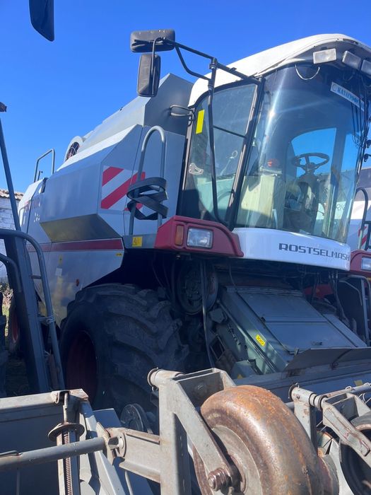 Продам два комбайна Вектор 410