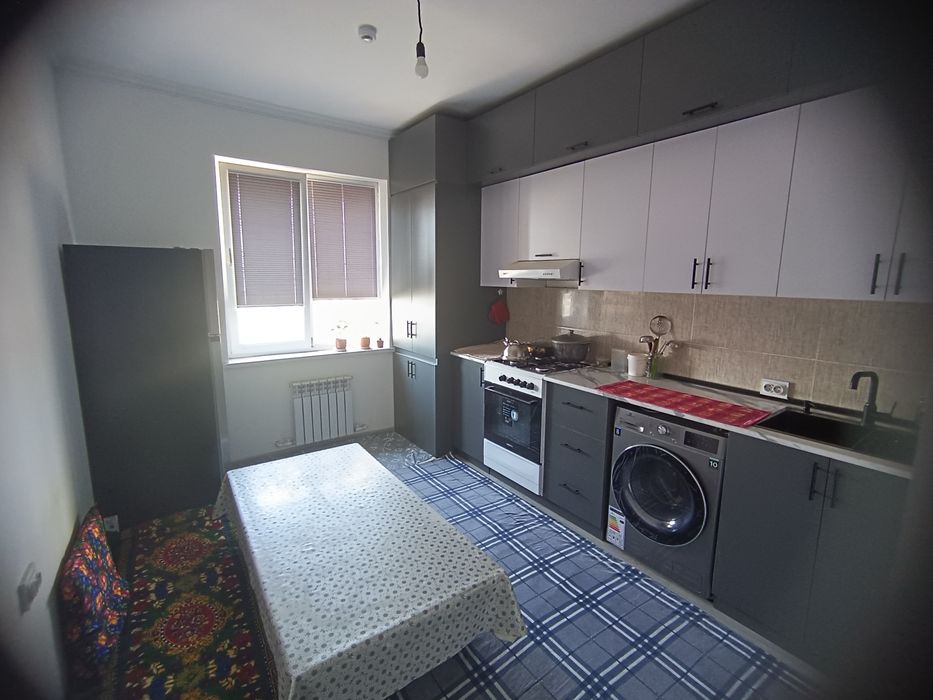 Arenda kvartira oilaga. Manzil Sputnik 16. Chinor metro bekati