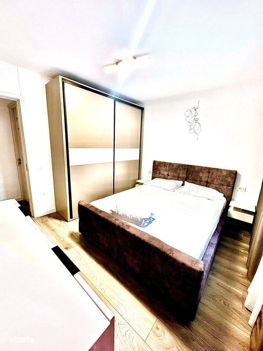 Poarta 6, apartament decomandat cu 3 camere