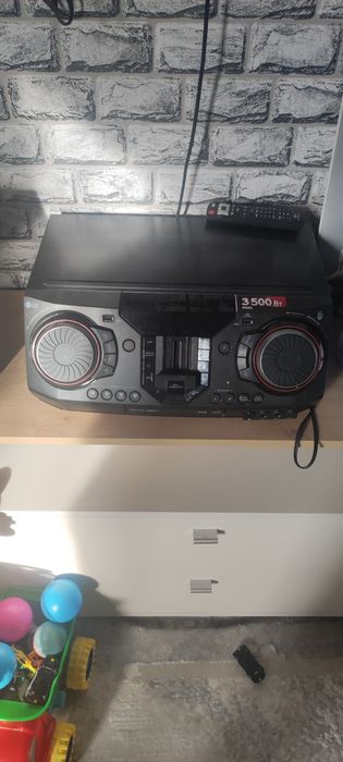 Lg музыкальный центр