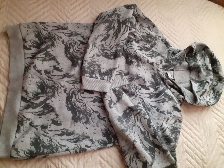 Юношески суичър на LC Waikiki BOYS