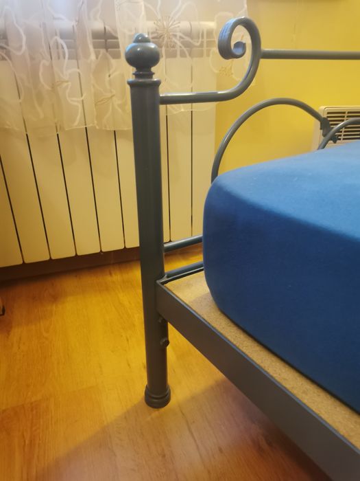 Легло от масивно ковано желязо. 120/190