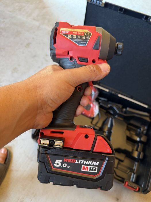 Milwaukee M18 FID2 impact