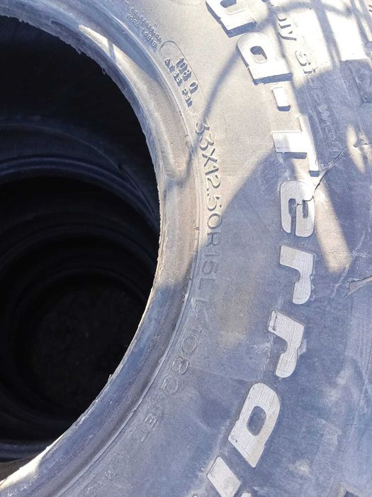 Продам шины 33х12.50R15