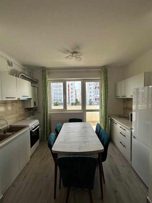 Inchiriez Apartament 2 camere, bloc nou, cu parcare inclusa - Metrou Dimitrie Leonida