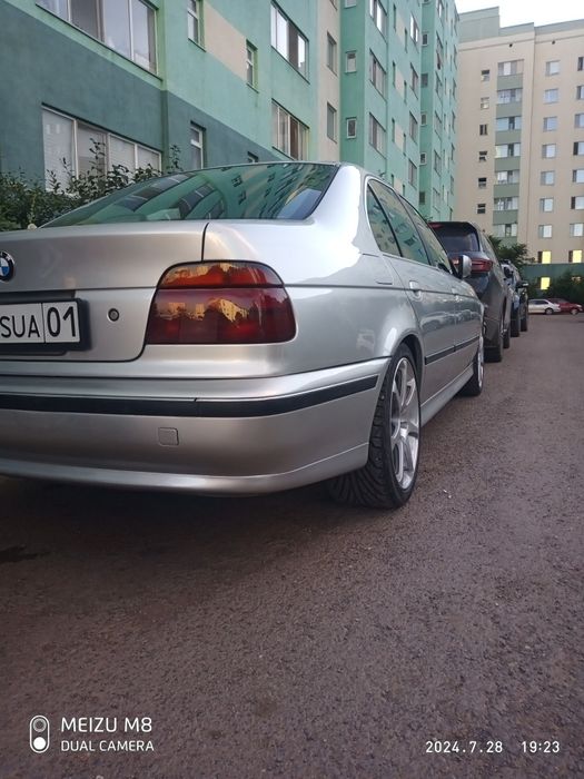 Продам BMW 528i 1997