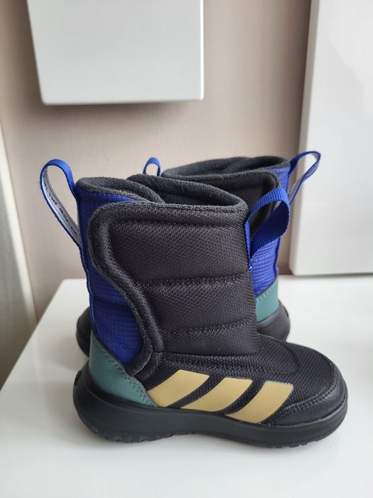 Детски ботуши adidas winterplay 23 1/2