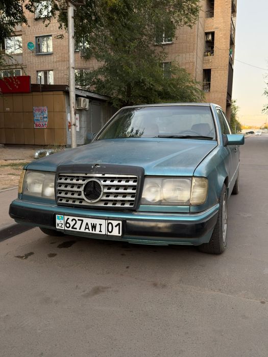 Мерседес 124 3.0