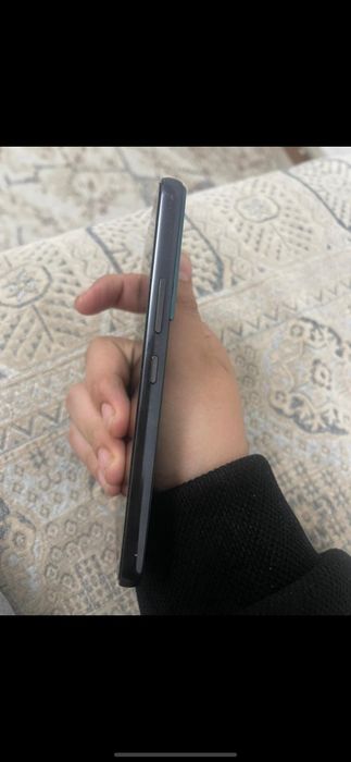 Samsung S22 256/8