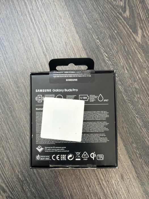 Наушники Samsung Galaxy Buds Pro