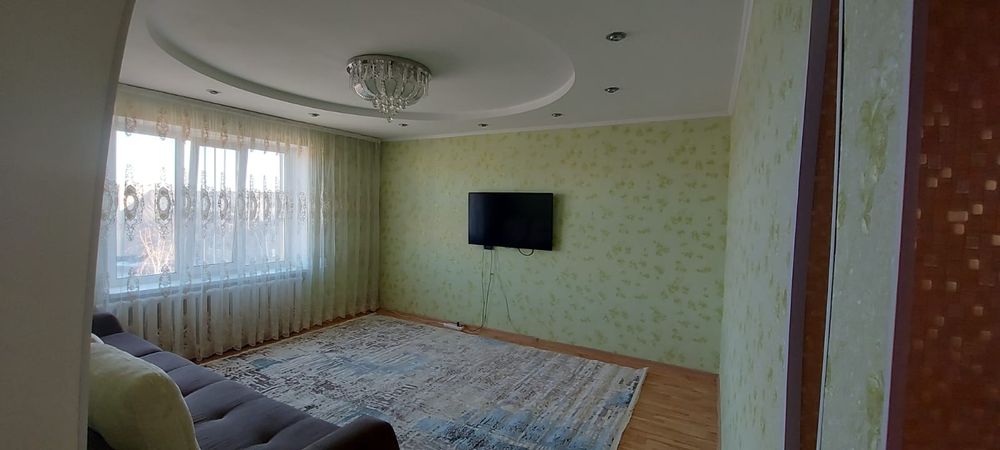 Продается светлая и теплая 3 ком квартира