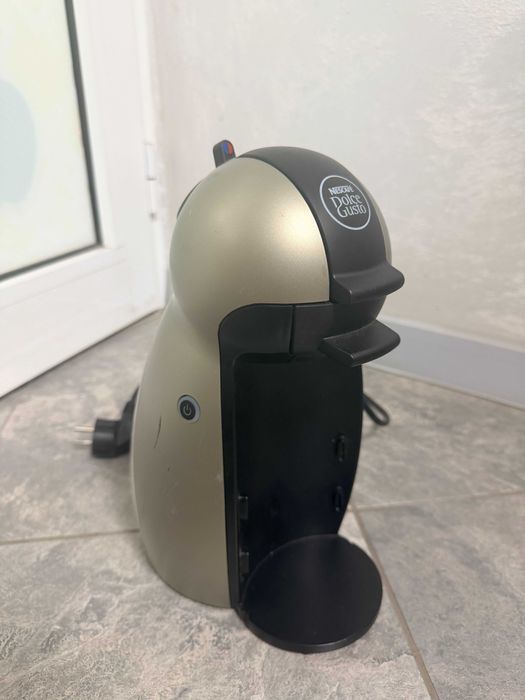 Капсулна кафемашина Krups KP1009 Nescafé Dolce Gusto   PICCOLO