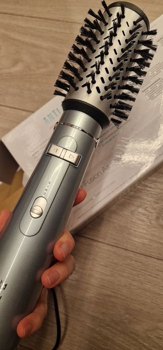 Vand perie rotativa babyliss