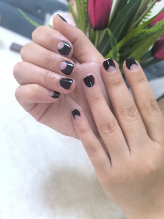 Xina chizish 40.000 , tirnoqqa xina manikyur ,100.000