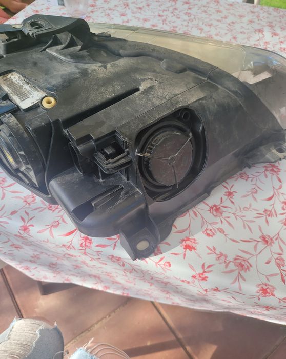 Far stânga Audi Q7 BiXenon Adaptive