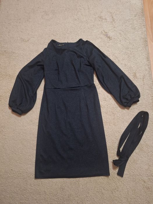 Вечернее платье б/у в отличном состоянии, размер 42