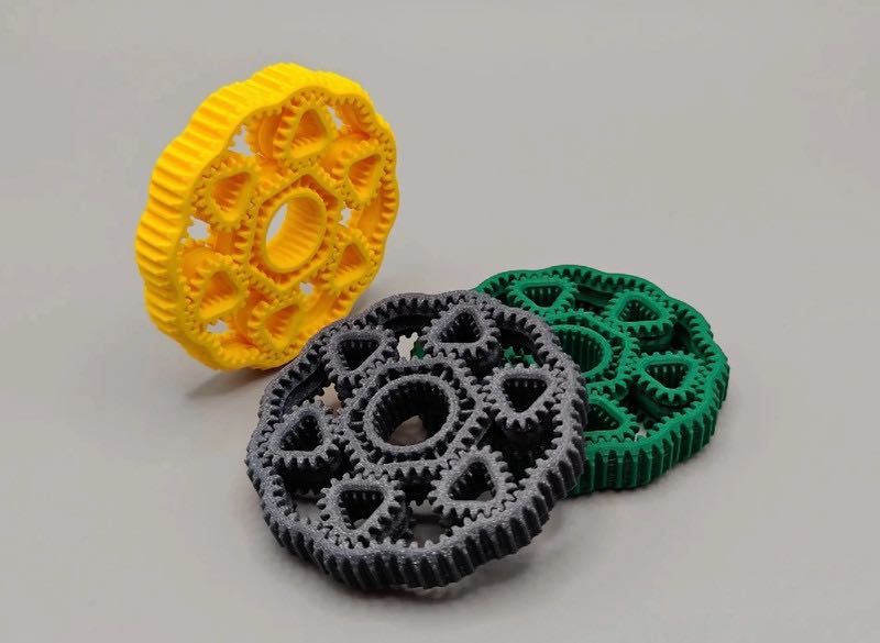 Fidget Spinner Geometric 2025