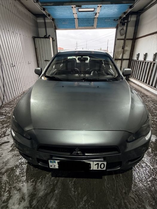 Продам Mitsubishi Lancer