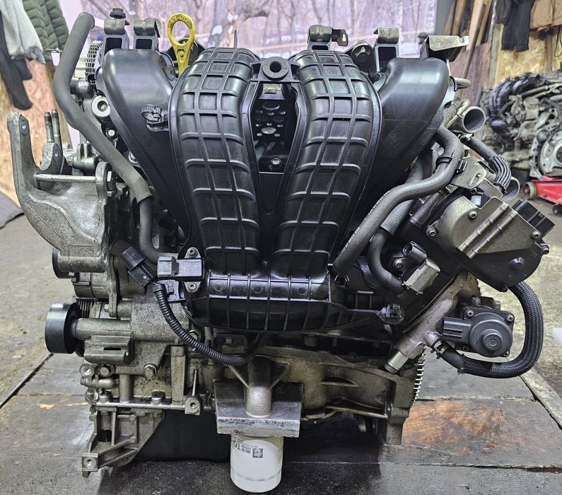 Двигатель, коробка