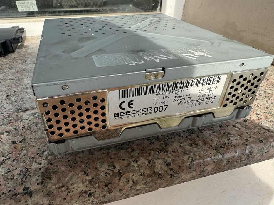 Удилвател за Mercedes E class W211