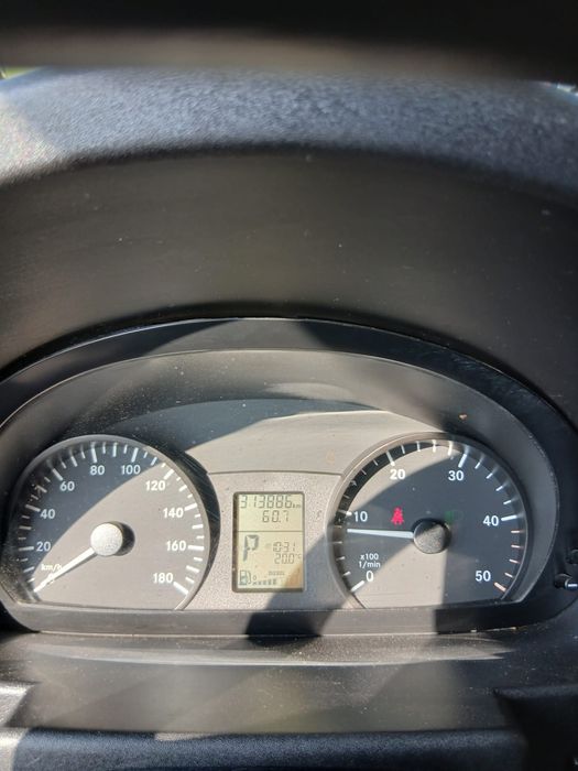 Mercedes-Benz Sprinter 316 cub cu lift 750kg