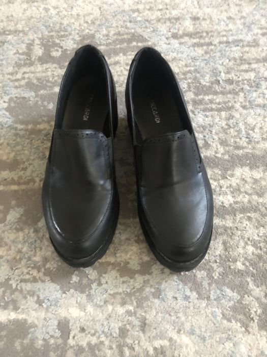 Ботинки размер 38-39