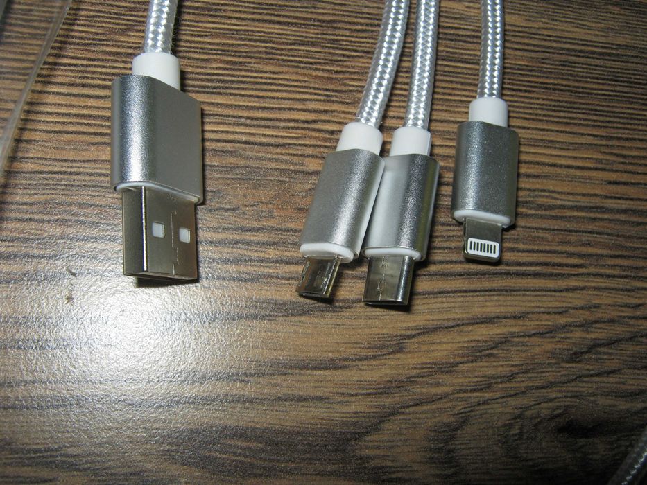 Комплект калъф за смартфон Samsung A02s и кабел за зареждане