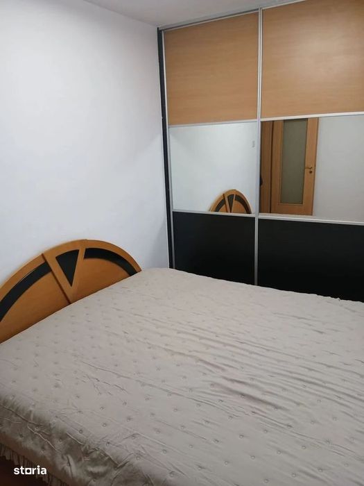 Apartament 3 camere, de închiriat, zona Terezian