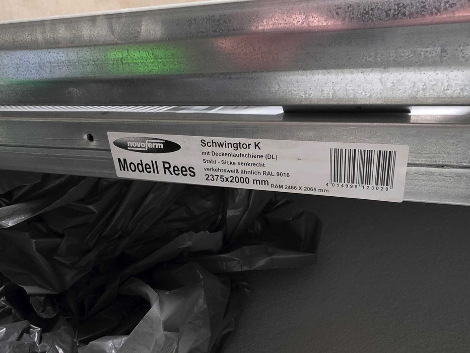 Гаражна врата Novoferm