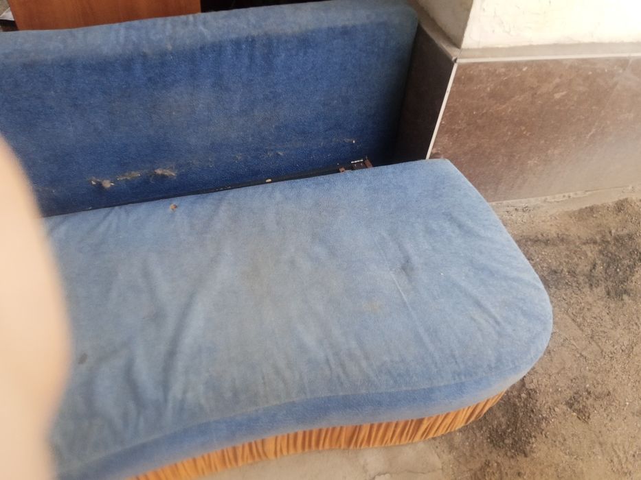 Отдам мебель срочно: бесплатно!!!