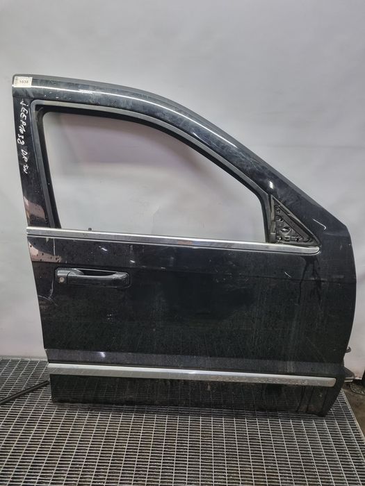 Usa Dreapta Fata Jeep Grand Cherokee III 2005 - 2010 SUV 4 Usi NEGRU (1038) MICA INDOITURA Garantie