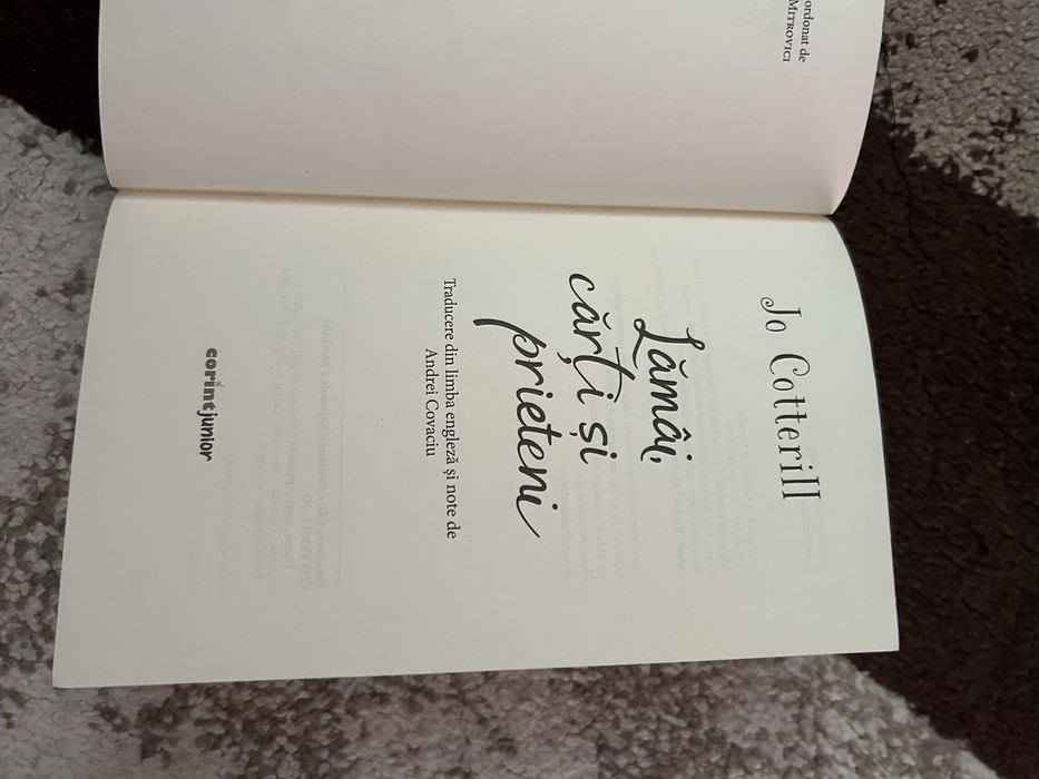 Set Charlie si Fabrica de ciocolata+Lamai ,carti si prieteni