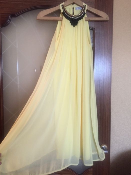 Продаю платье