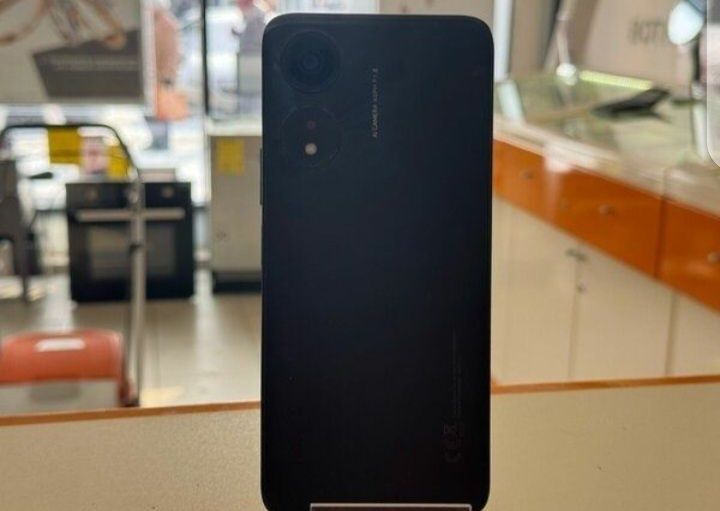 Телефон Honor X5