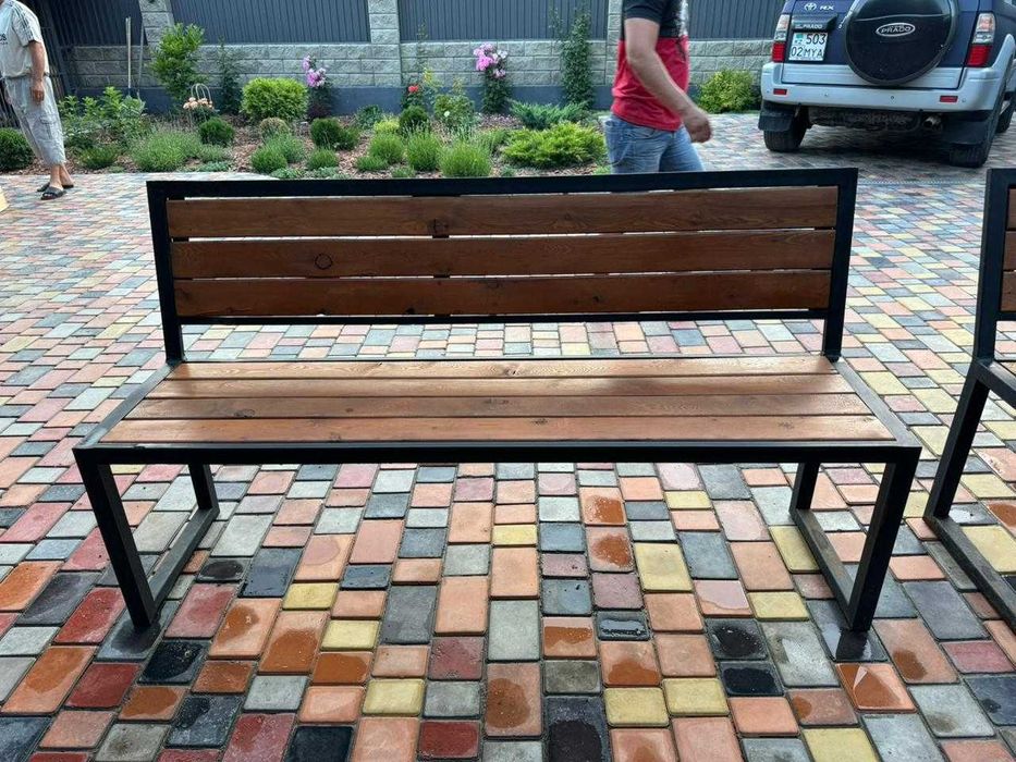 Столы и скамейки дворовые