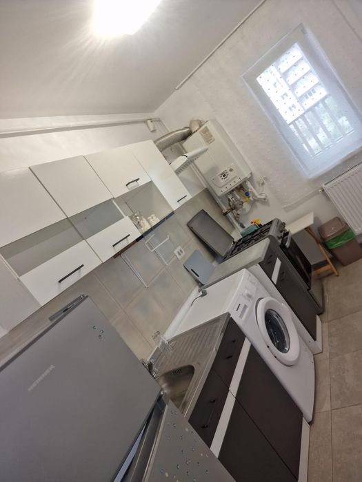 Închiriez apartament 2camere