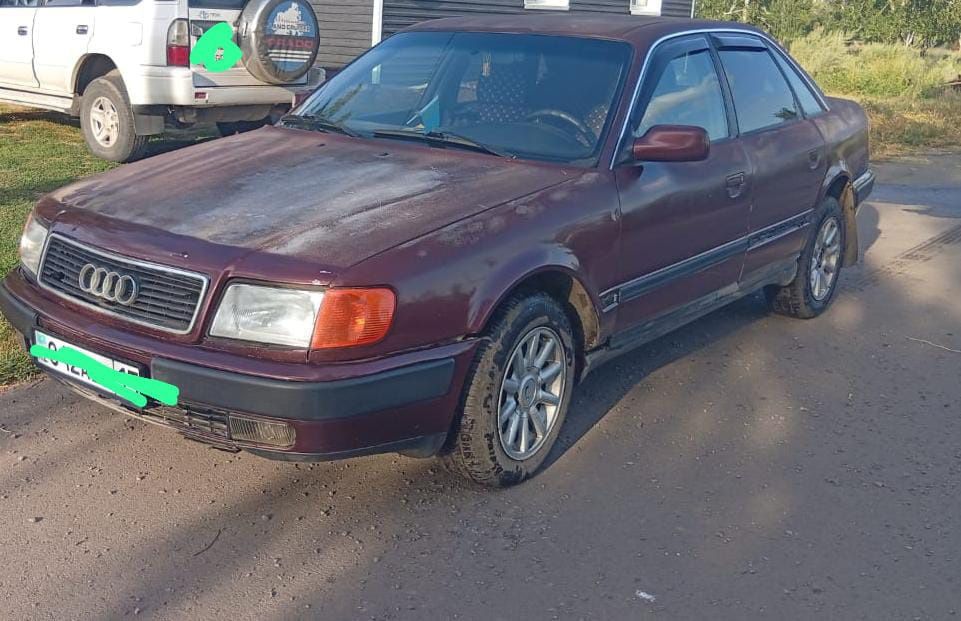 Продам ауди 100 с4