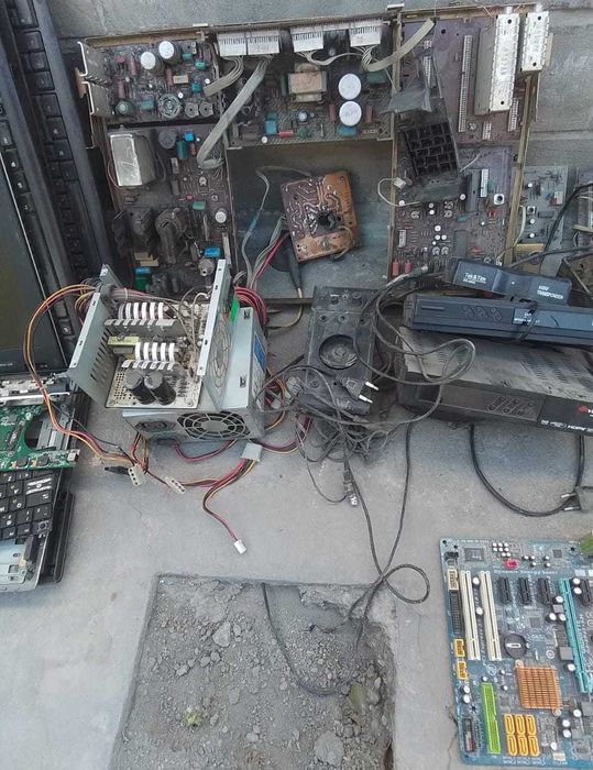 Компьютерные запчасти